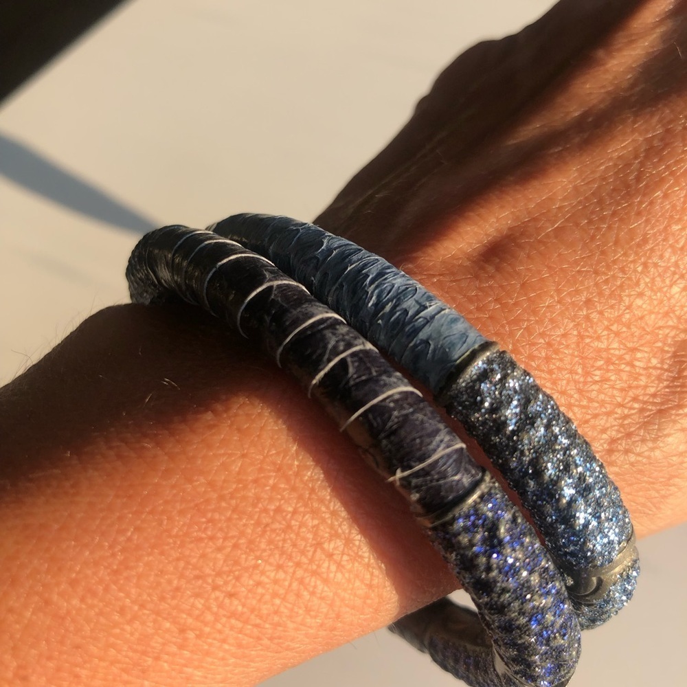 Kmo 2 Pc Stackable Blue Glitter Cuff Bangles - image 2